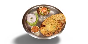 Amritsari Aloo Kulcha Naan (With Amul Butter)