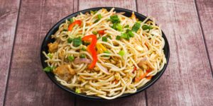 Chicken Hakka Noodles