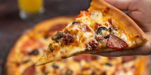 Chicken Salami Sausages Pizza
